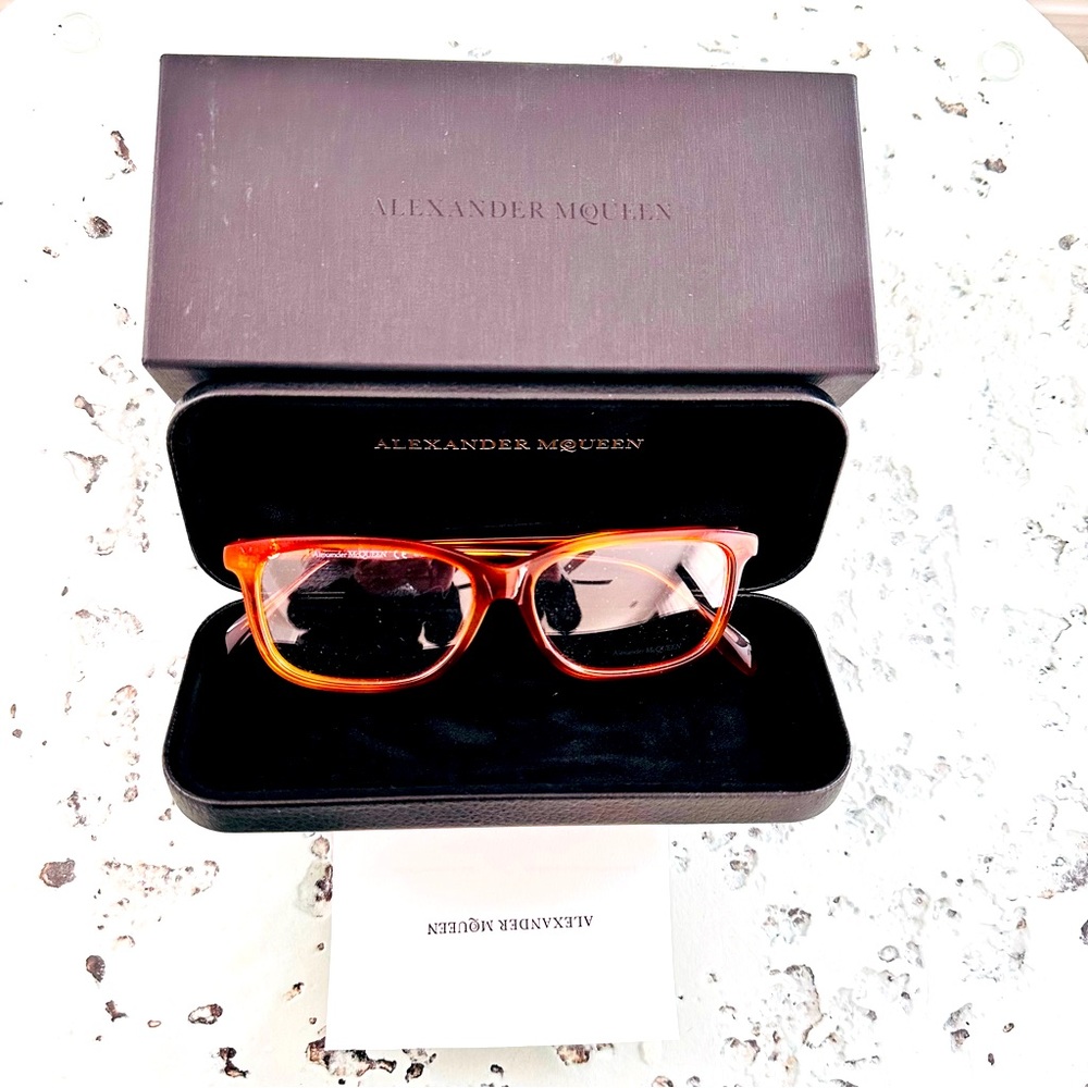NIB Alexander McQueen Italy Eyeglasses Rectangle Havana 54 mm  Acetate Brown